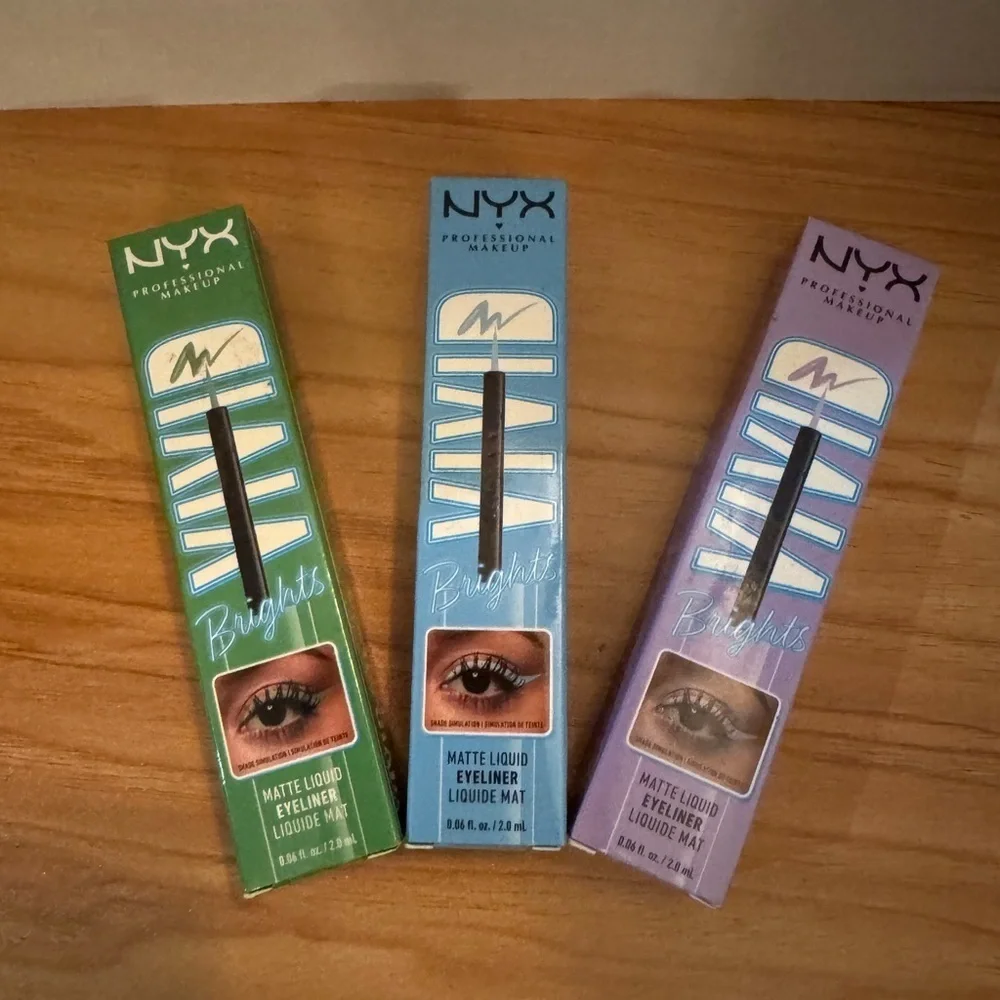 3 NYX Professional Makeup Vivid Bright Matte Liquid Eyeliners